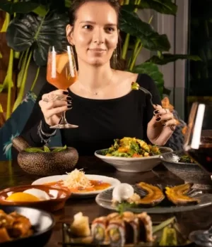 Essentials For Planning A Smooth Ladies Night 